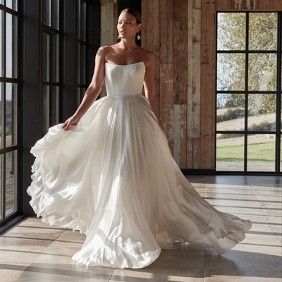 Your Story Bridal Boutique hosts Sassi Holford trunk show